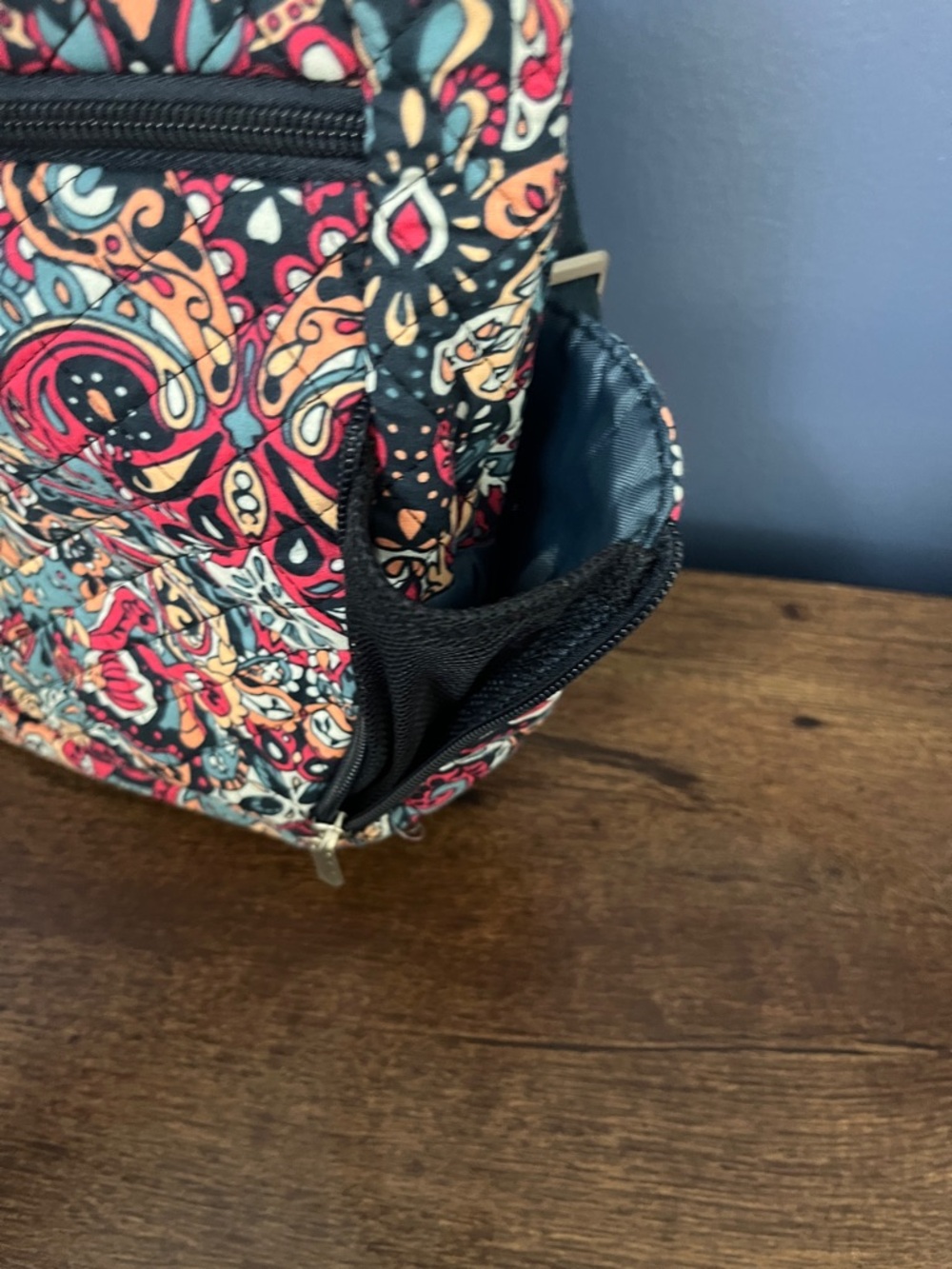 Travelon Anti-Theft Crossbody Bucket Bag - Picture 5 of 10